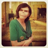 Sua Magnificenza Lucy Green, Vice Curatrice del CD’P, nella sua dimora invernale di Nyon sul Lago Lemano in Svizzera.